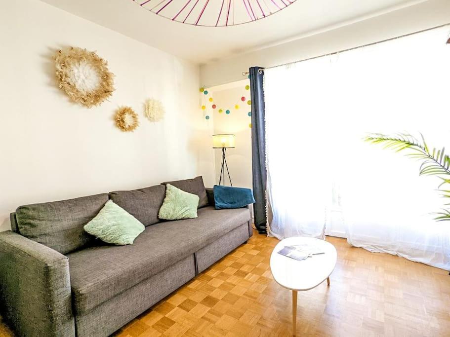 Cosy Spring 2Ch - Place Verdun - Stationnement Gratuit Pau Zewnętrze zdjęcie